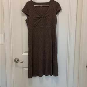 Short sleeve dress